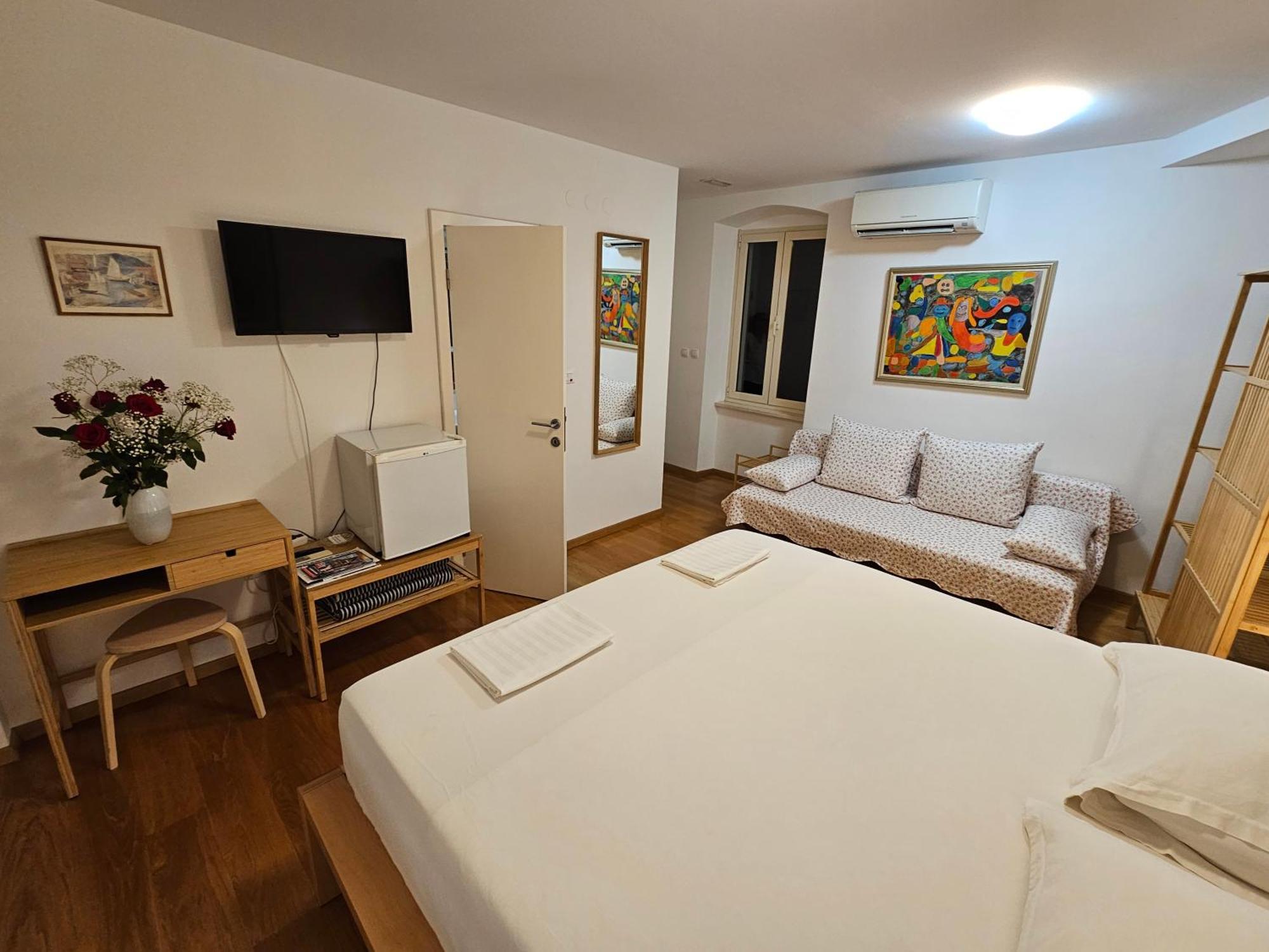 ספליט Malena Palace Experience מראה חיצוני תמונה