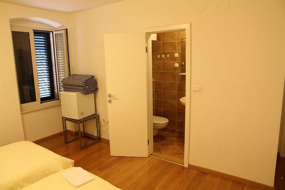 ספליט Malena Palace Experience מראה חיצוני תמונה